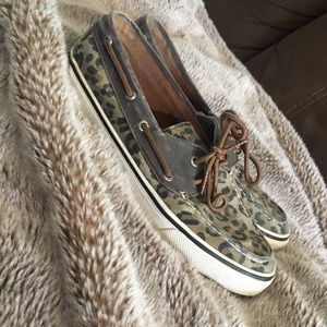 SOLD! Leopard Sperrys